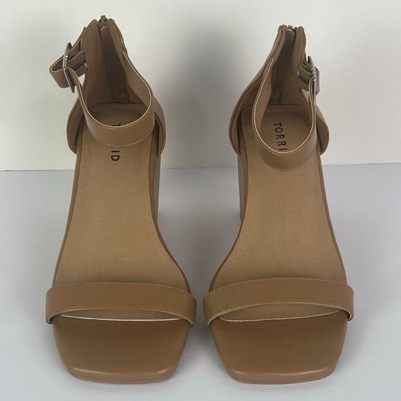 Torrid Wedge Sandals Size 7.5 Wide Tan Nude Faux Leather Strappy Zip Back Heel - Picture 4 of 9